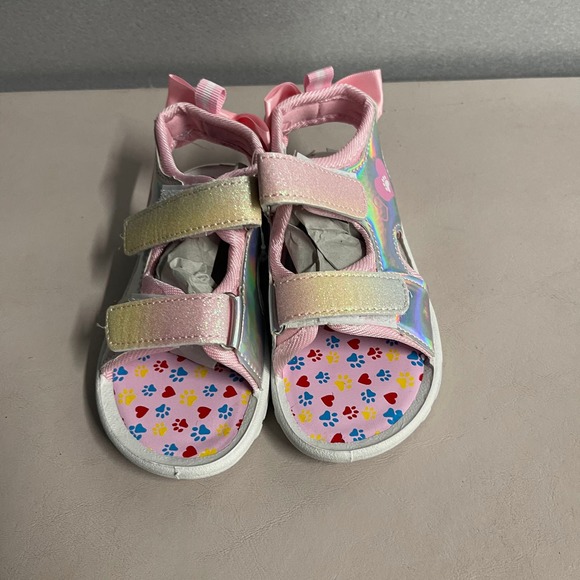 Rugged Bear Toddler Girls' Silver Pink Hearts Paw Print Pattern Sport Sandals 9 - Picture 3 of 9